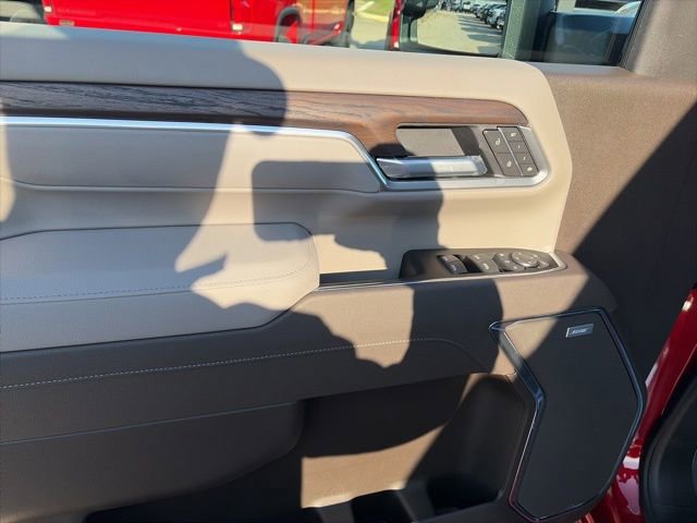 New 2026 GMC Sierra 2500 SLT w/ SLT Premium Package image 17