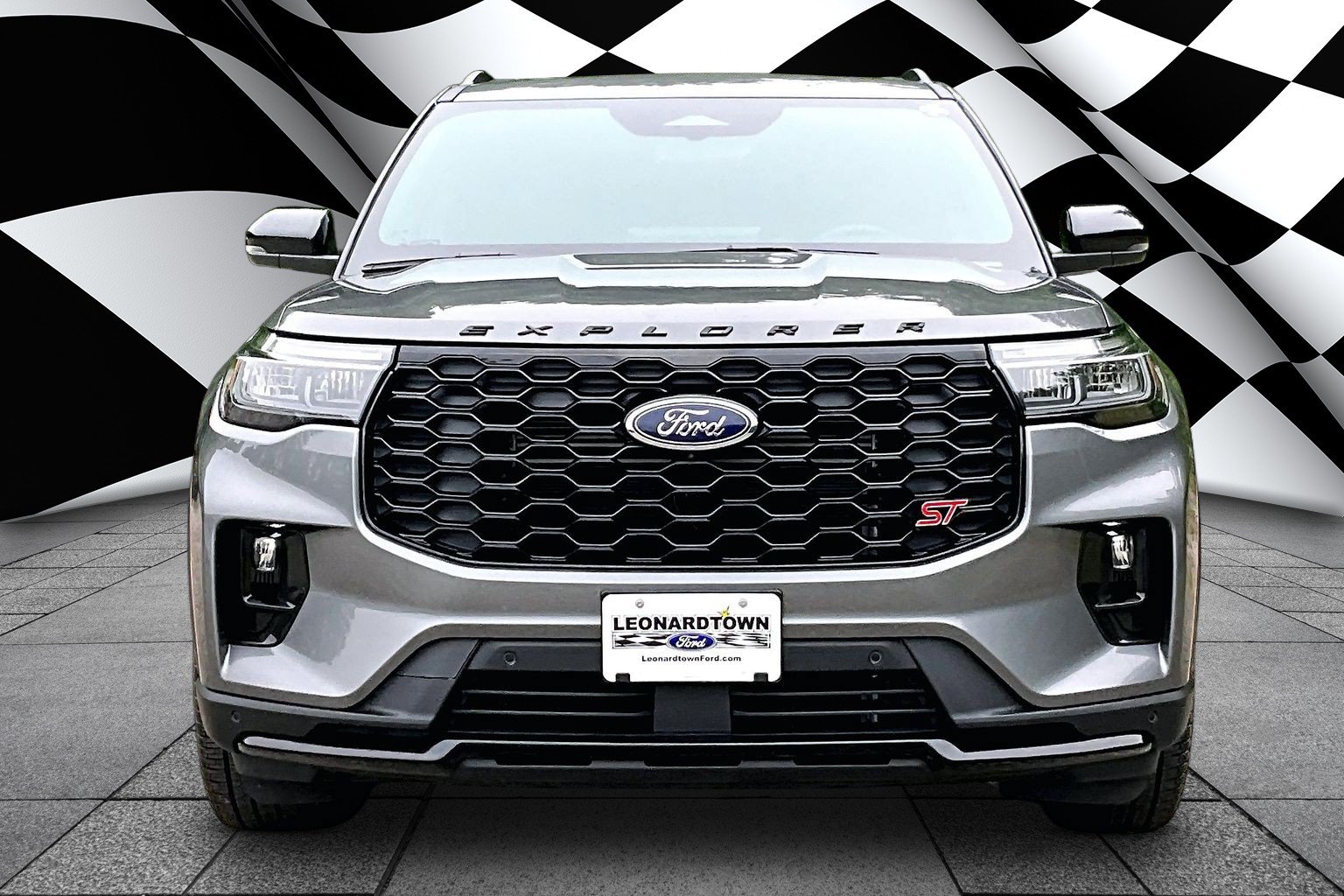 Used 2025 Ford Explorer ST w/ Sun And Sound Package AWD/4WD image 3