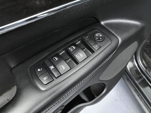 Used 2014 Jeep Grand Cherokee Limited w/ Trailer Tow Group IV AWD/4WD image 20