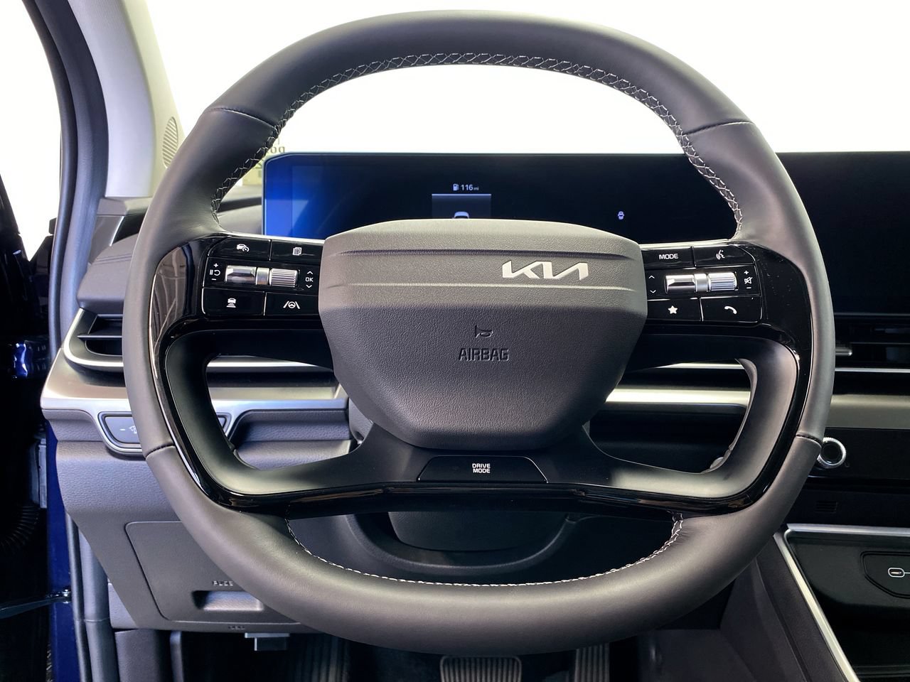 New 2027 Kia Carnival EX FWD image 21