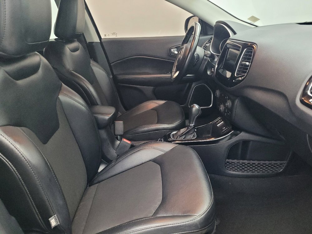 Used 2021 Jeep Compass Latitude image 21