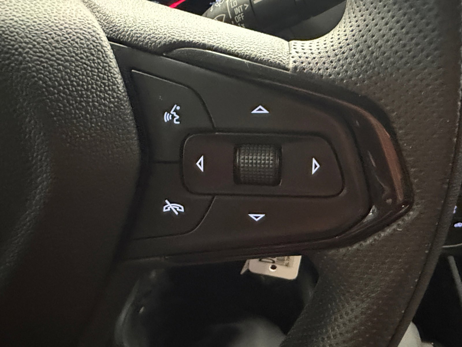 Used 2022 Chevrolet TrailBlazer LS FWD image 33