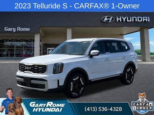 Used 2023 Kia Telluride S w/ S Sunroof Package