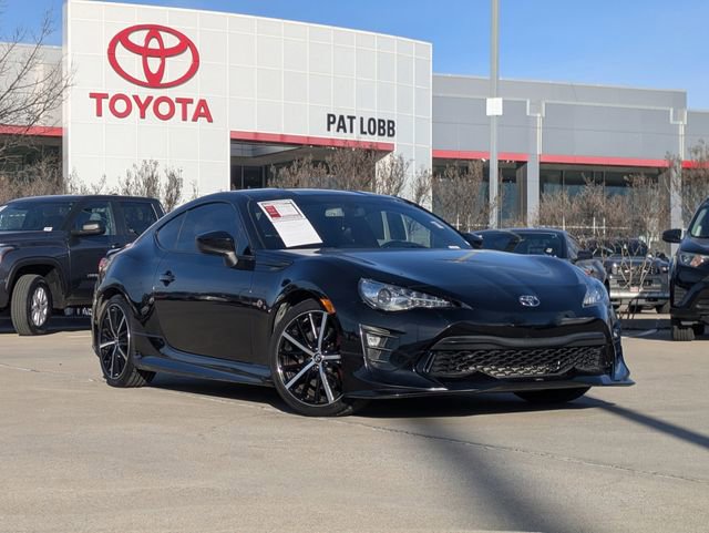 Used 2019 Toyota 86 TRD SE image 2