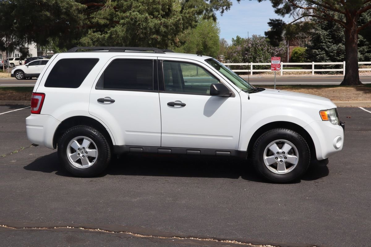 Used 2012 Ford Escape XLT AWD/4WD image 3