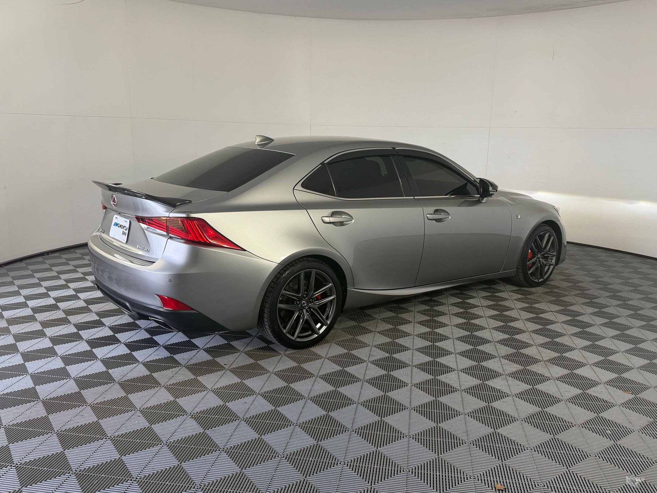 Used 2019 Lexus IS 300 F Sport w/ F Sport Package RWD image 9