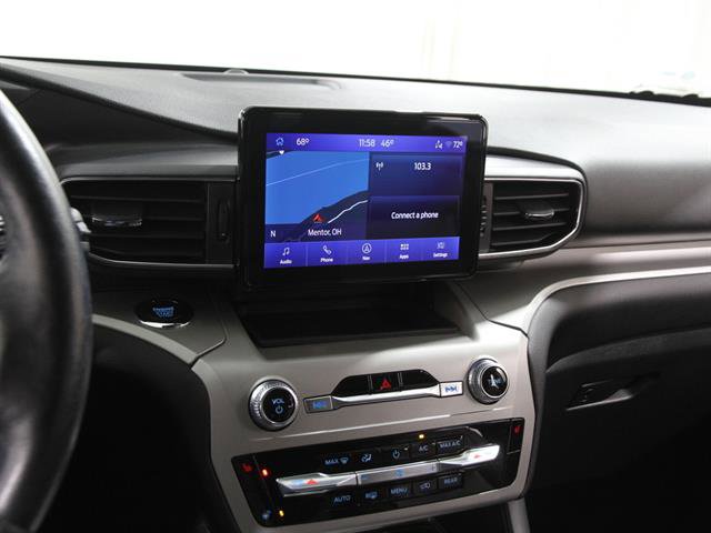 Used 2022 Ford Explorer XLT w/ Equipment Group 202A image 10