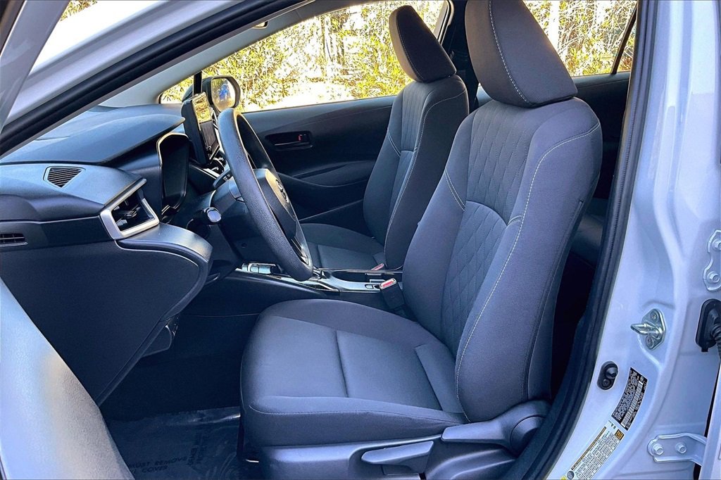 Used 2024 Toyota Corolla LE image 21