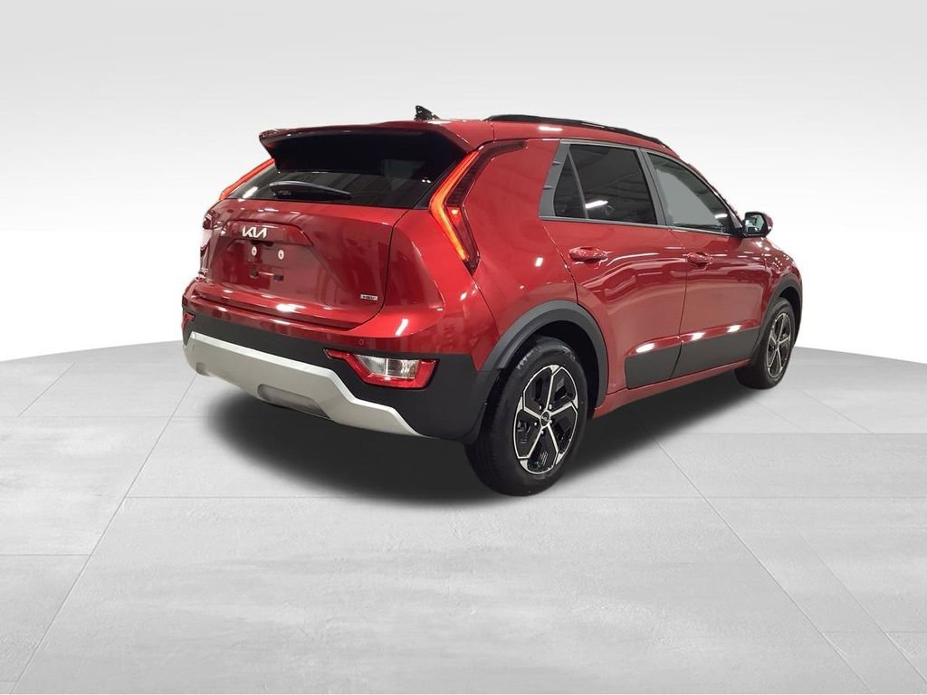 Used 2025 Kia Niro EX image 27
