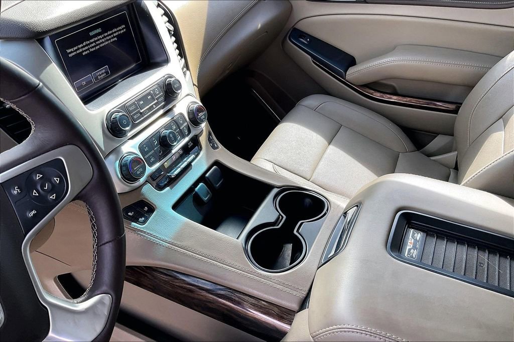 Used 2017 GMC Yukon XL SLT w/ Premium Edition image 19