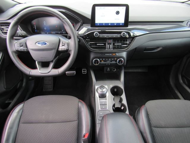 Used 2024 Ford Escape ST-Line image 18