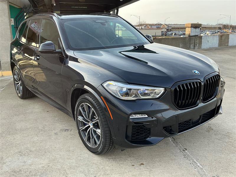 Used 2019 BMW X5 xDrive50i w/ M Sport Package image 10