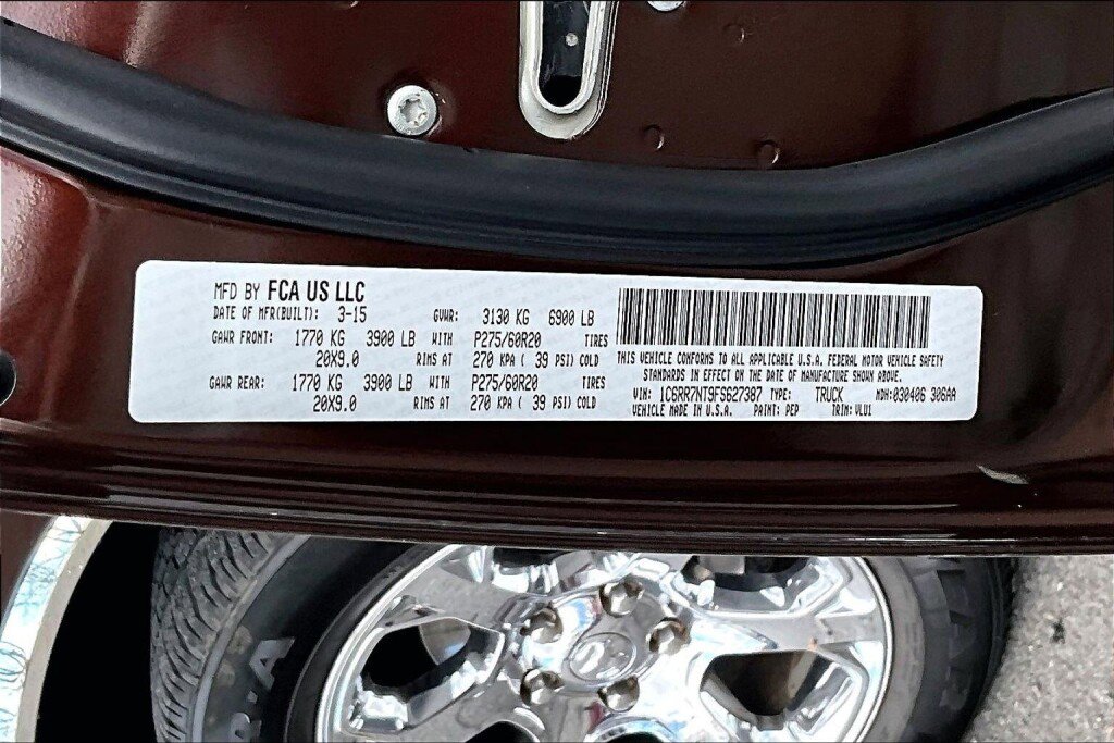 Used 2015 RAM 1500 Laramie w/ Convenience Group image 20