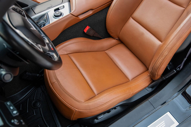 Used 2016 Chevrolet Corvette Z06 w/ 3LZ Preferred Equipment Group image 35