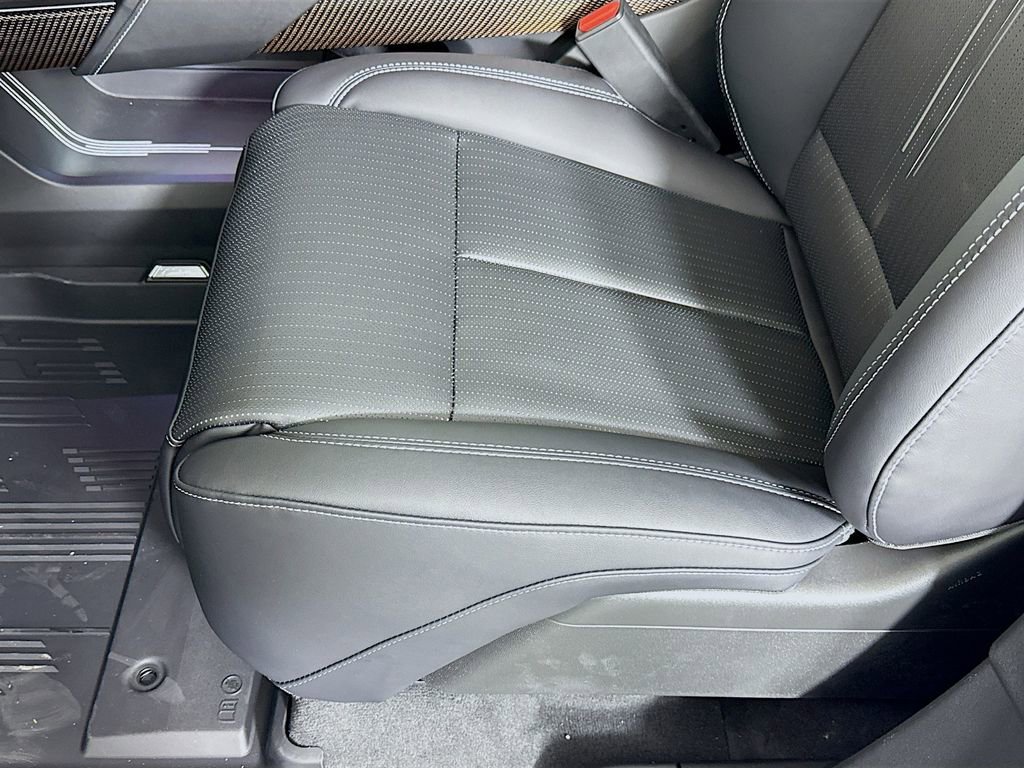 New 2026 Cadillac Vistiq Luxury image 19