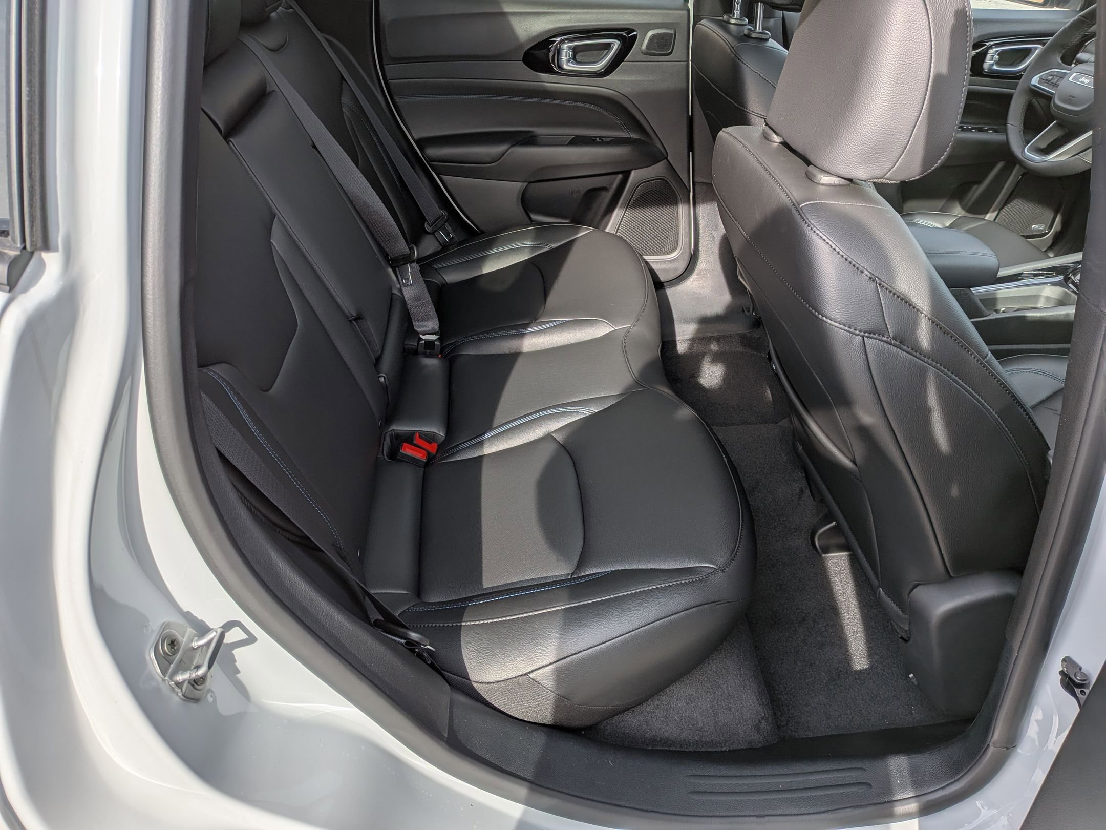 New 2026 Jeep Compass Limited w/ Sun, Sound & Navigation Group image 33