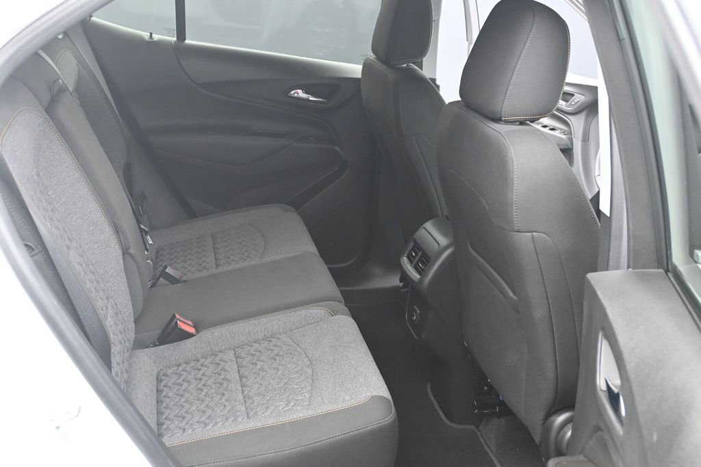 Used 2023 Chevrolet Equinox LT AWD/4WD image 12