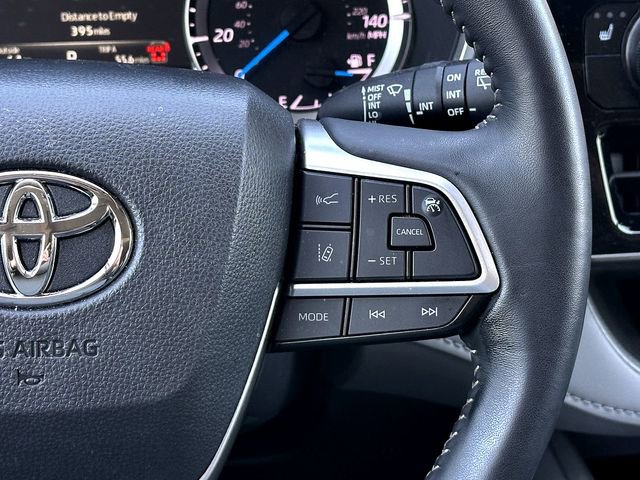 Certified 2025 Toyota Highlander XLE AWD/4WD image 25