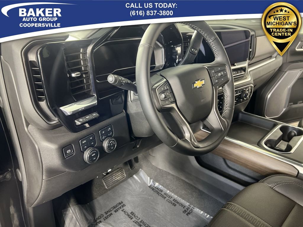 Used 2025 Chevrolet Silverado 3500 High Country w/ Technology Package image 11