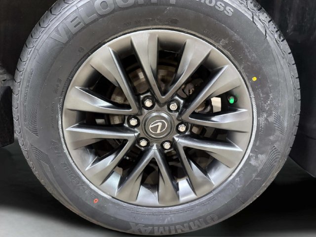 Certified 2023 Lexus GX 460 Premium w/ Premium Package AWD/4WD image 35