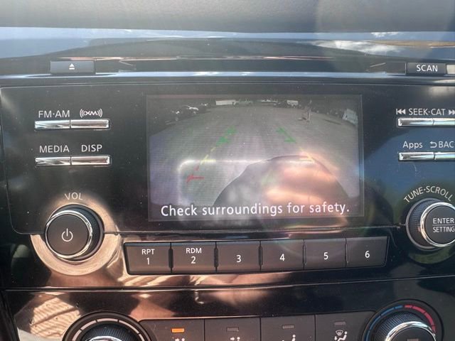 Used 2016 Nissan Rogue S AWD/4WD image 19