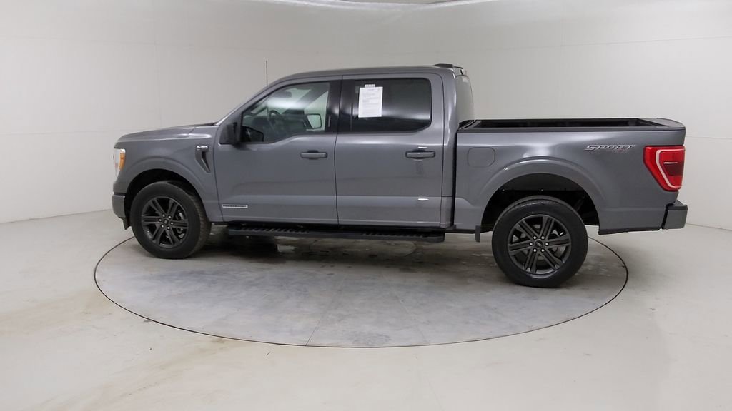 Certified 2022 Ford F150 XLT w/ Equipment Group 301A Mid image 17