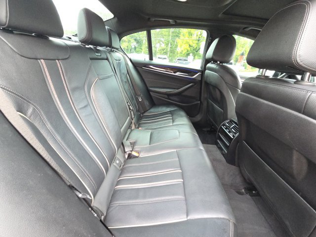 Used 2019 BMW 530i RWD image 11
