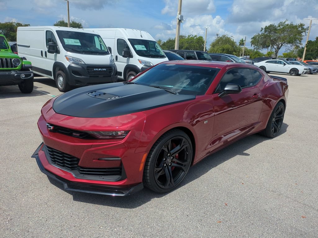 Used 2022 Chevrolet Camaro SS RWD image 10
