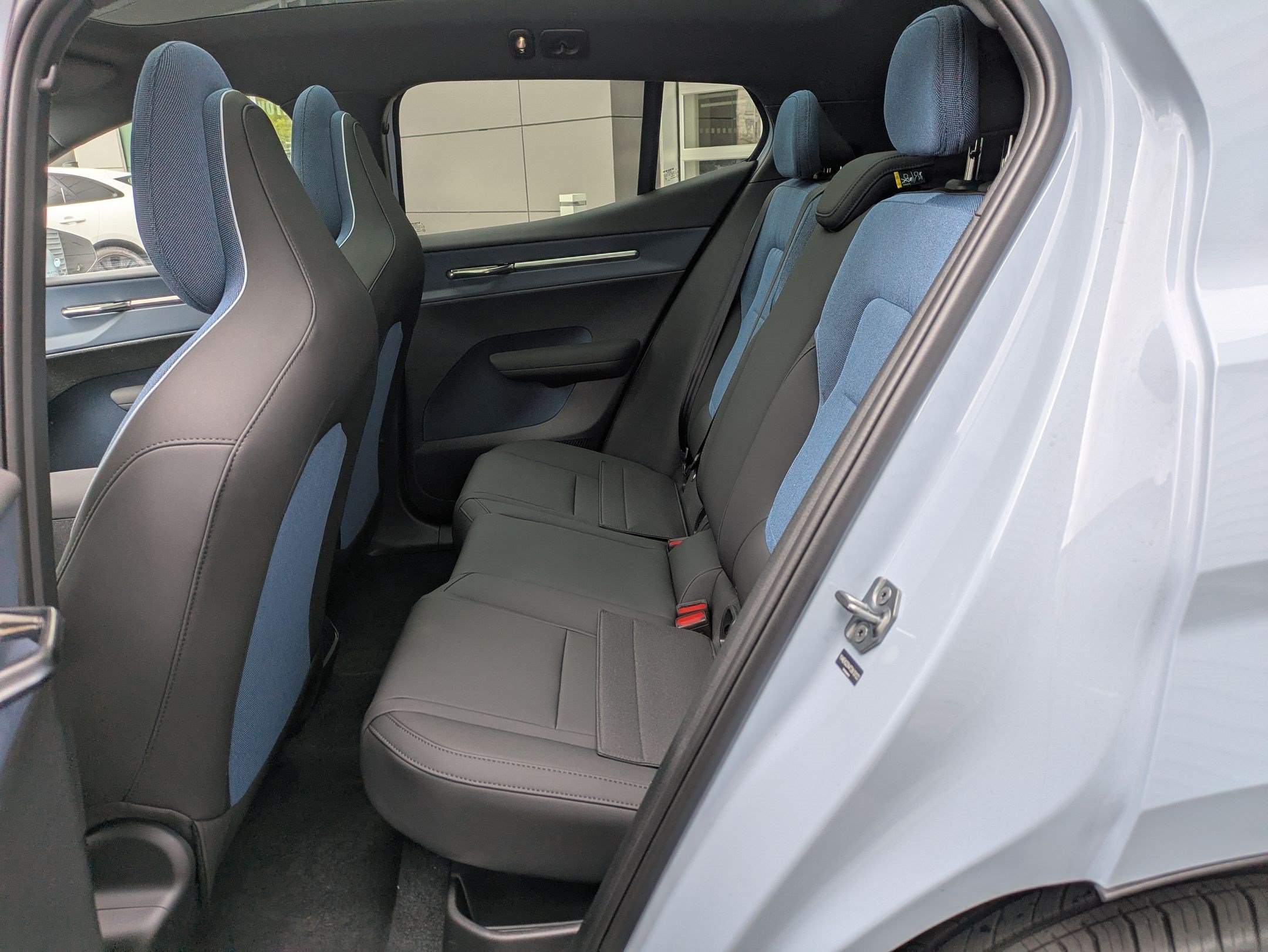 New 2026 Volvo EX30 Plus w/ Climate Package AWD/4WD image 15