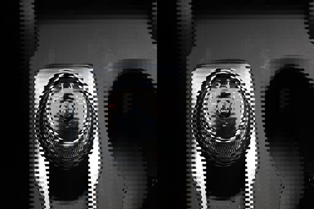 Used 2022 Ford Escape Titanium w/ Titanium Elite Package image 27