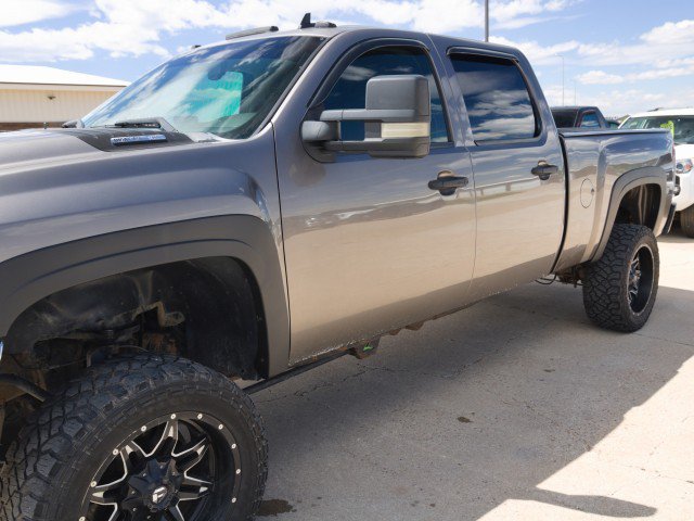 Used 2012 Chevrolet Silverado 2500 LT w/ Interior Plus Package AWD/4WD image 7