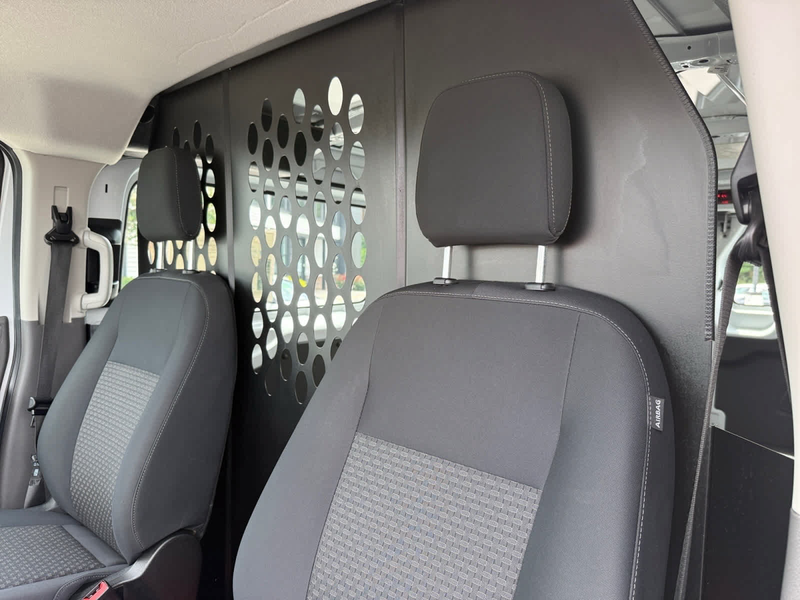 Used 2025 Ford Transit 250 Low Roof w/ Exterior Upgrade Package RWD image 11