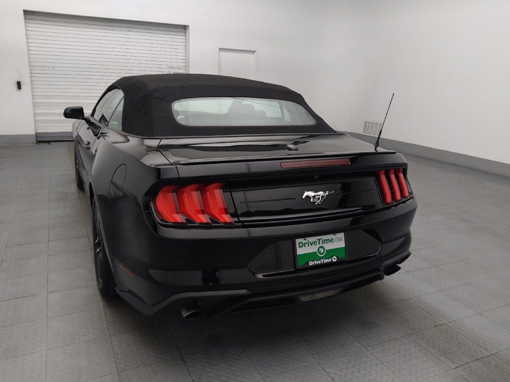 Used 2019 Ford Mustang Premium RWD image 6