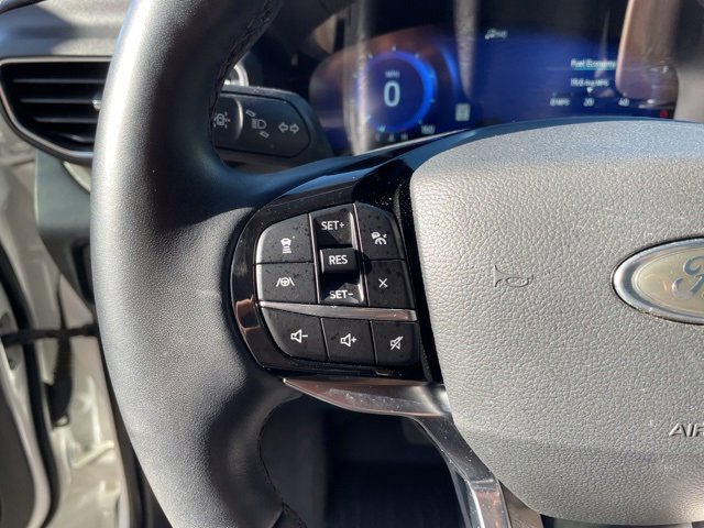 Used 2022 Ford Explorer Platinum w/ Equipment Group 601A image 13