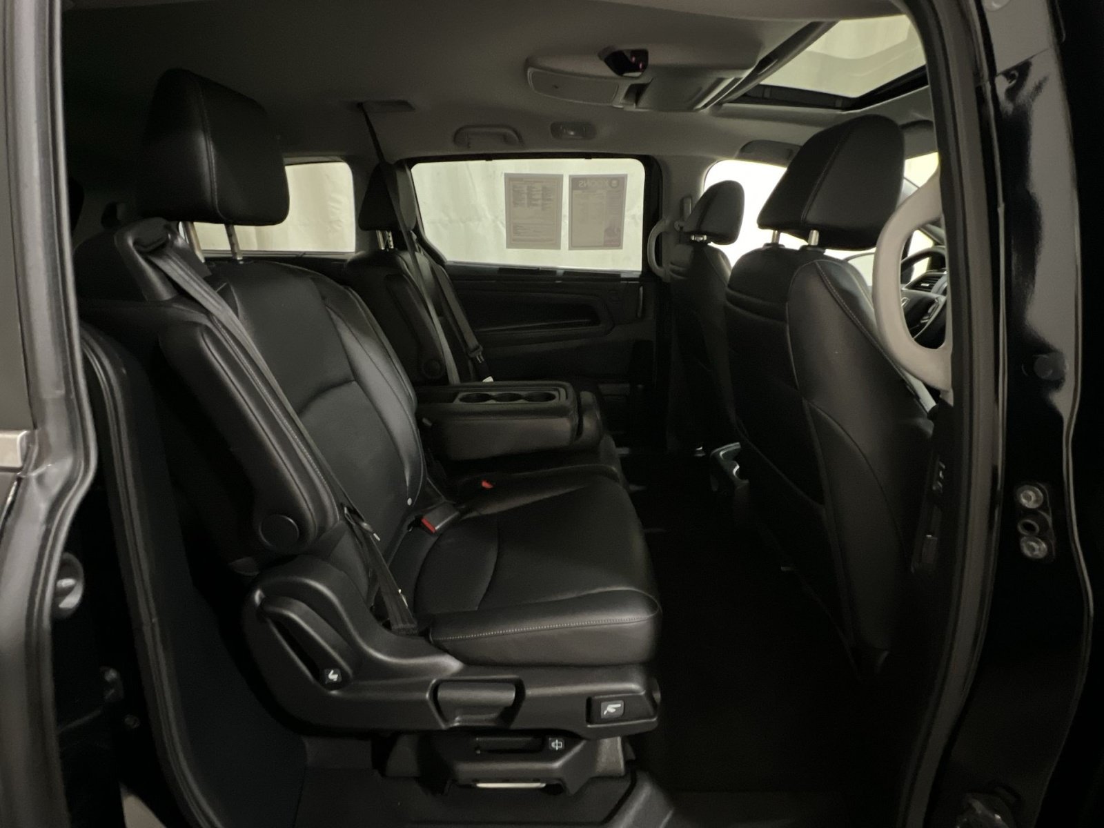 Used 2024 Honda Odyssey Touring image 28