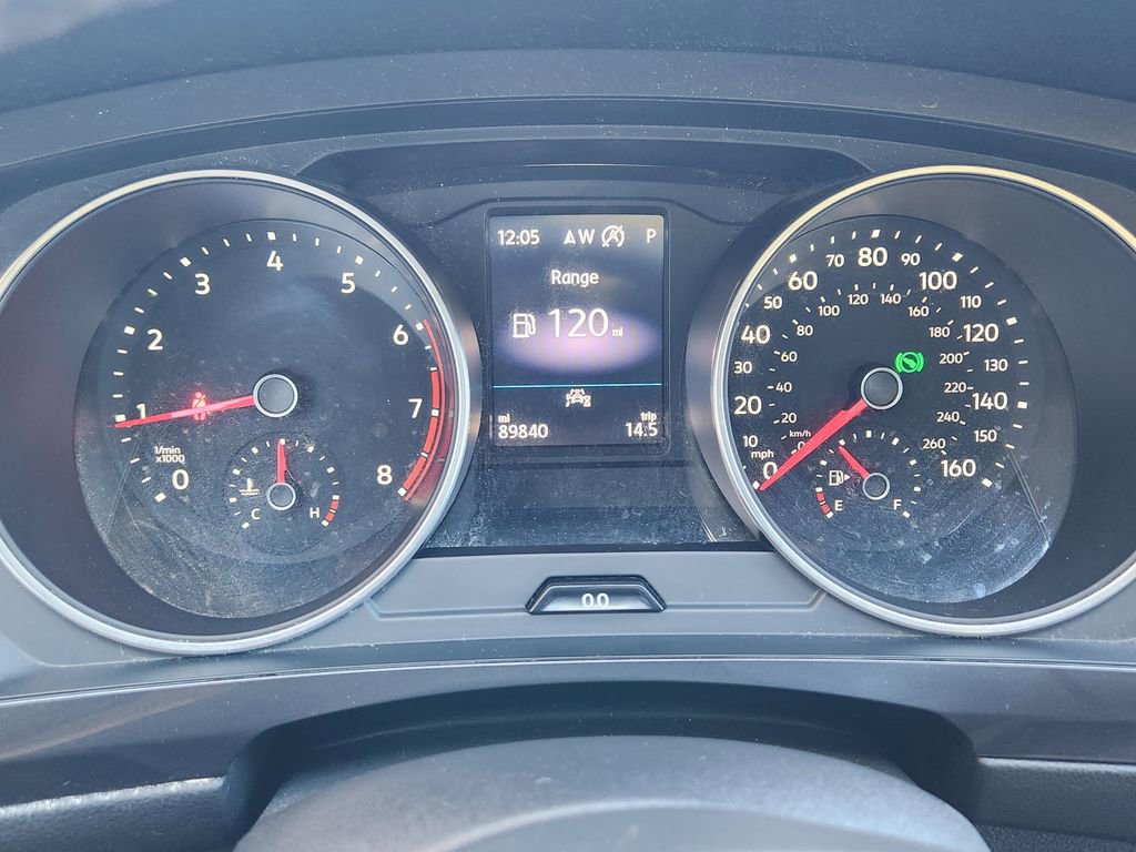 Used 2021 Volkswagen Tiguan SE image 6