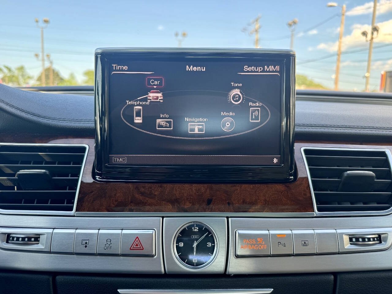 Used 2011 Audi A8 4.2 AWD/4WD image 18