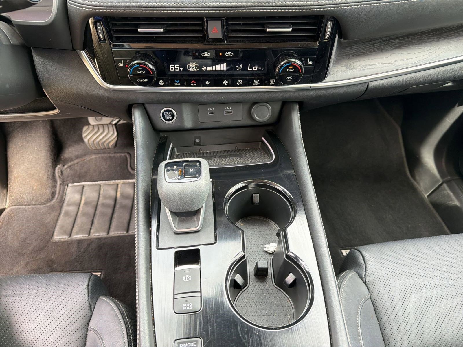 Used 2023 Nissan Rogue Platinum w/ Platinum Premium Package image 26