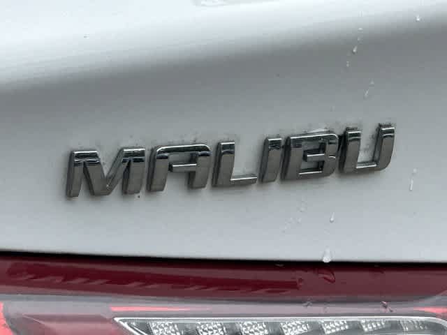 Used 2020 Chevrolet Malibu LT FWD image 26