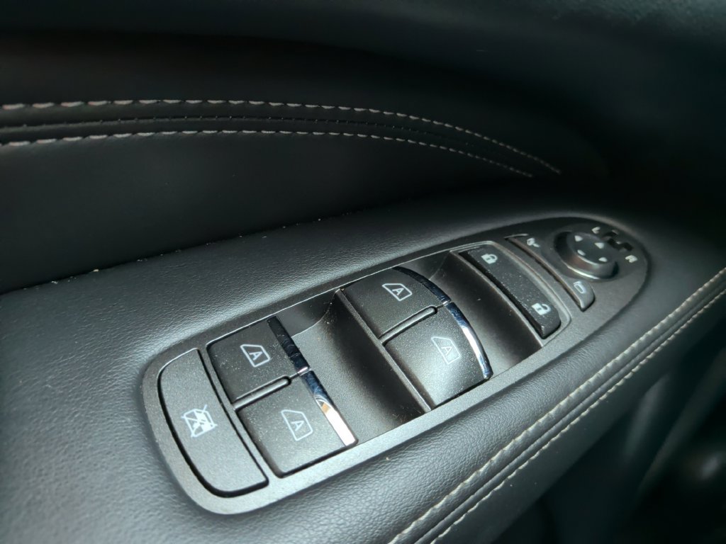 Used 2019 INFINITI QX60 Pure AWD/4WD image 30