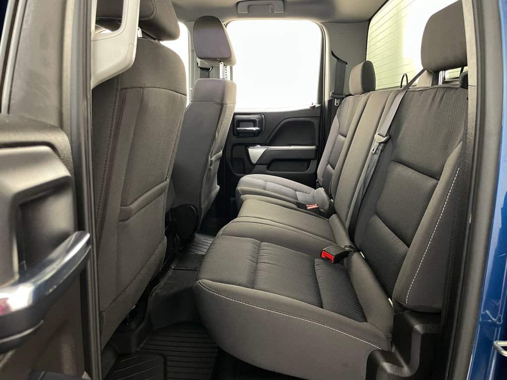 Used 2019 Chevrolet Silverado 2500 LT w/ LT Convenience Package AWD/4WD image 9