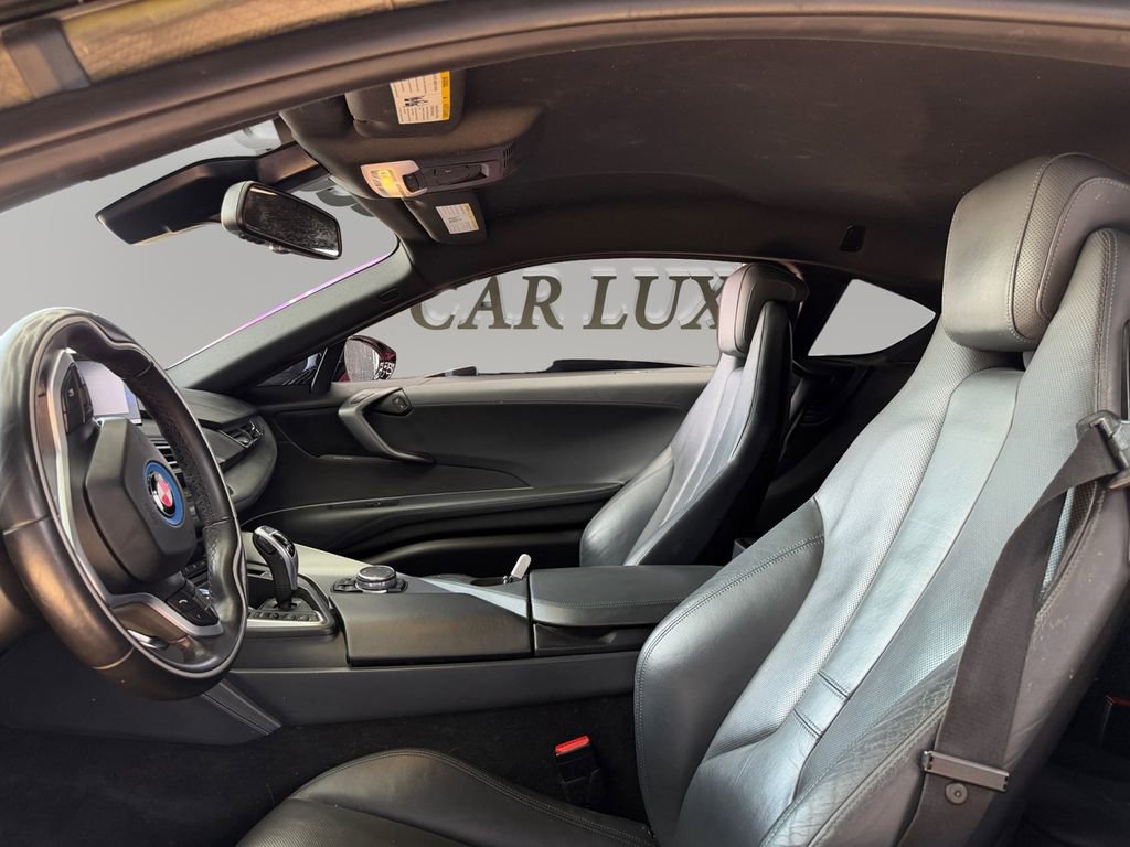 Used 2015 BMW i8 image 9