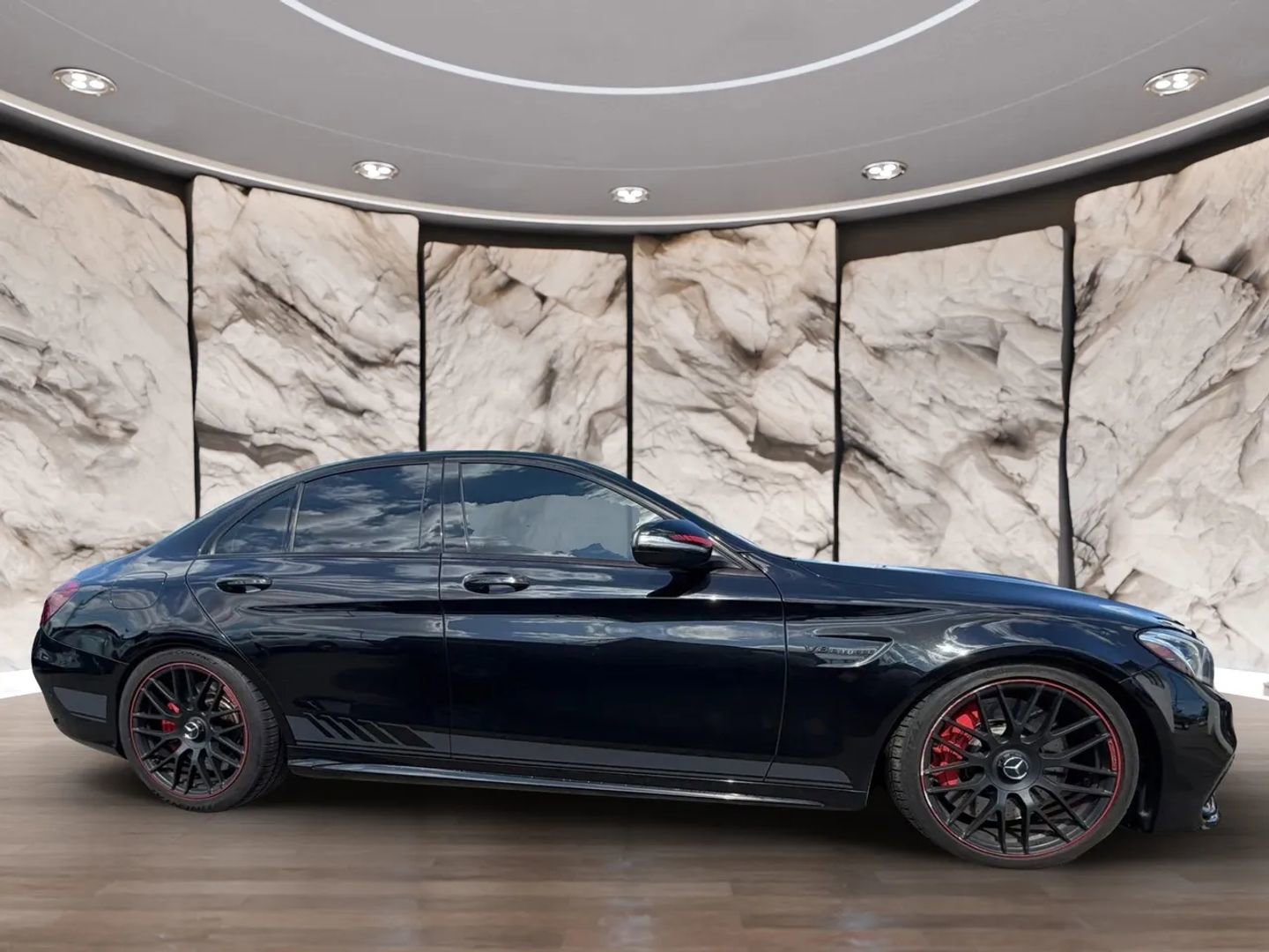Used 2015 Mercedes-Benz C 63 AMG Cabriolet image 4
