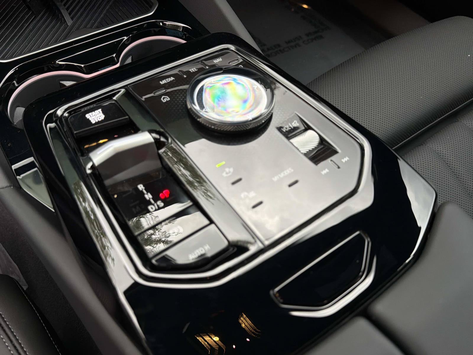 Certified 2026 BMW 530i RWD image 26