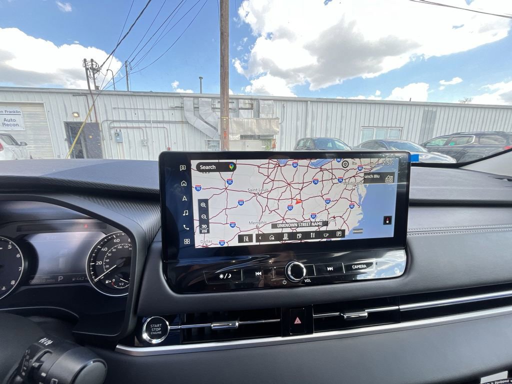 New 2025 Mitsubishi Outlander SE image 10