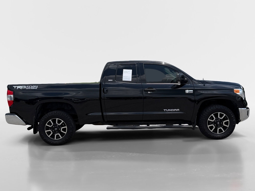 Used 2016 Toyota Tundra SR5 w/ TRD Off Road Package AWD/4WD image 5