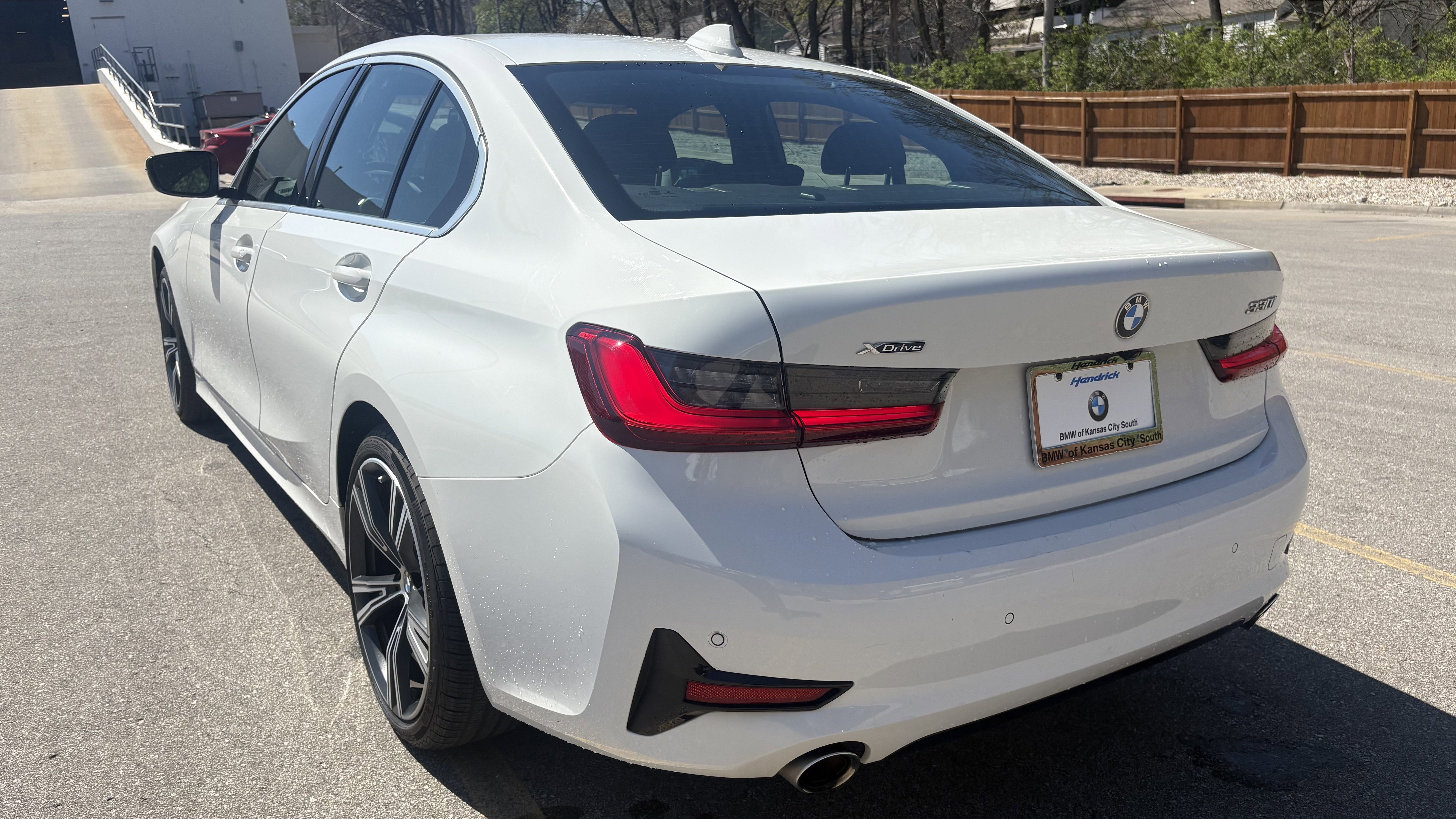 Used 2021 BMW 330i xDrive Sedan w/ Convenience Package image 8