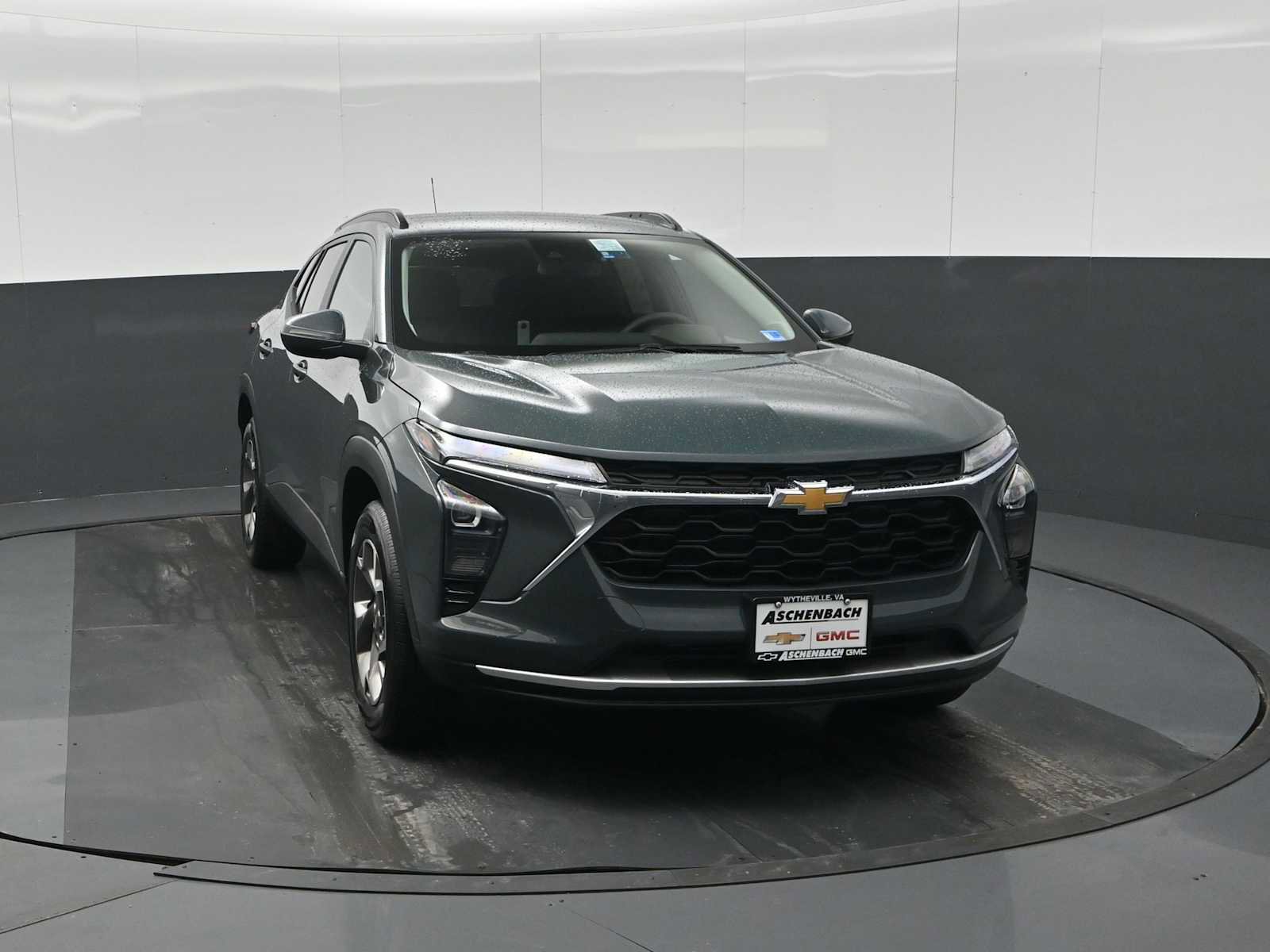 New 2026 Chevrolet Trax LT image 3