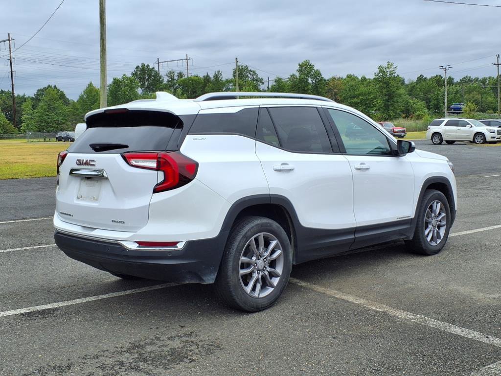 Certified 2022 GMC Terrain SLT w/ Infotainment Package II image 6
