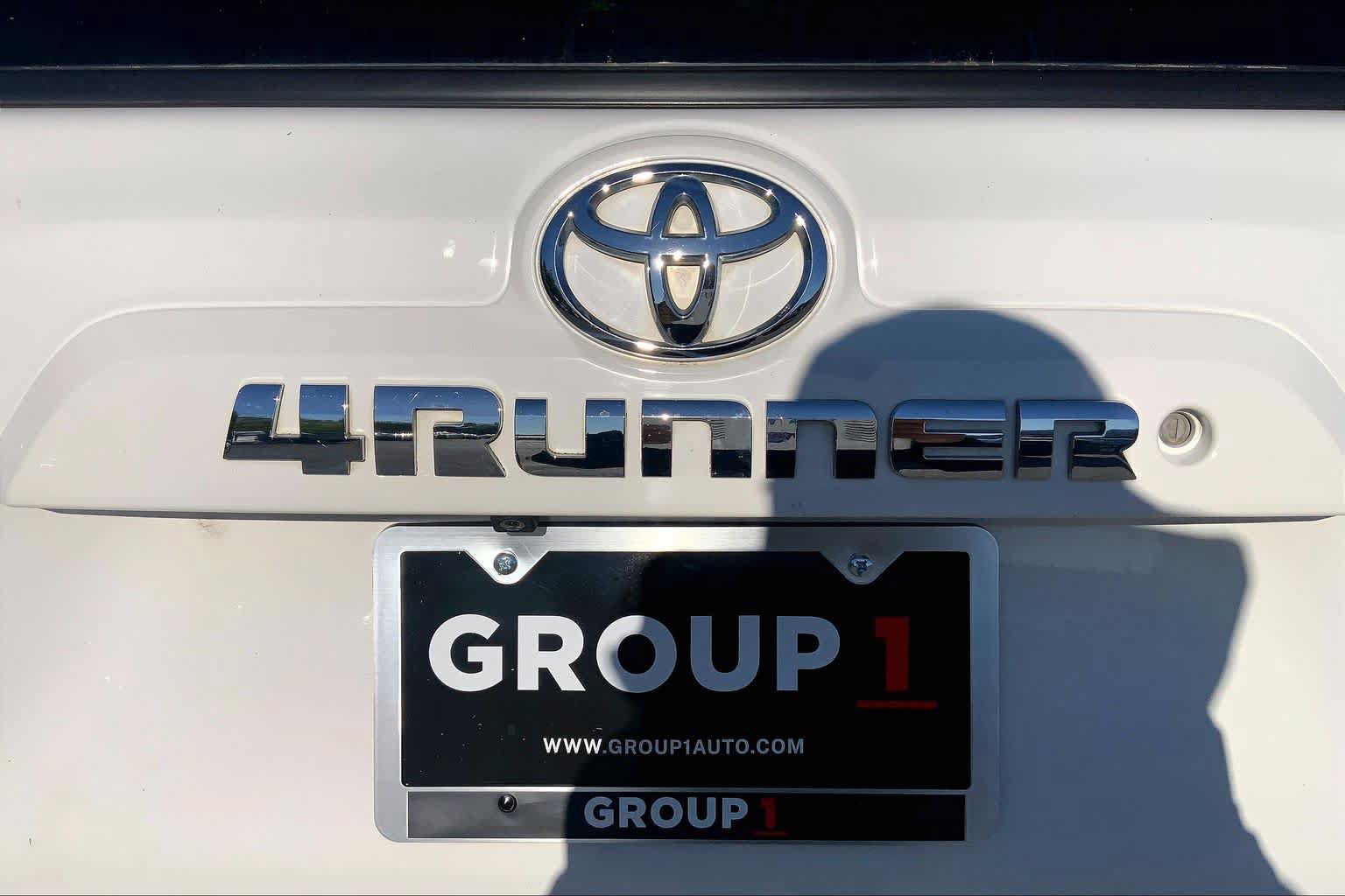 Used 2018 Toyota 4Runner SR5 Premium AWD/4WD image 10
